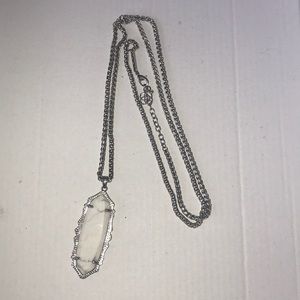 WHITE/GREY MARBLED KENDRA SCOTT NECKLACE